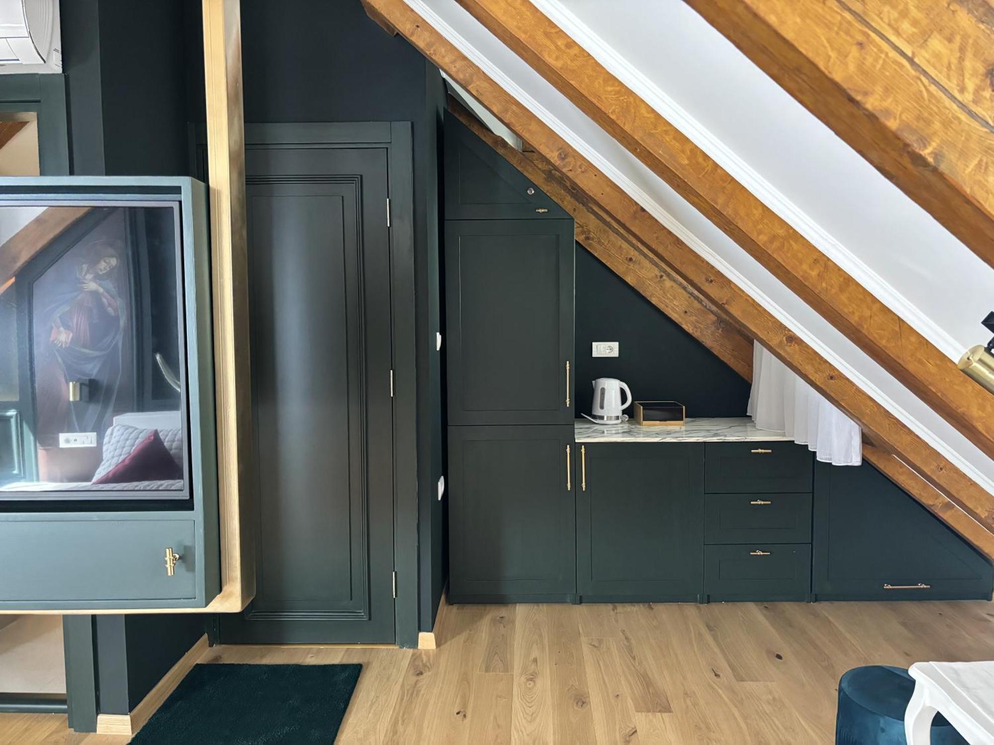 Hotel Kazin Supreme Kotor Zewnętrze zdjęcie