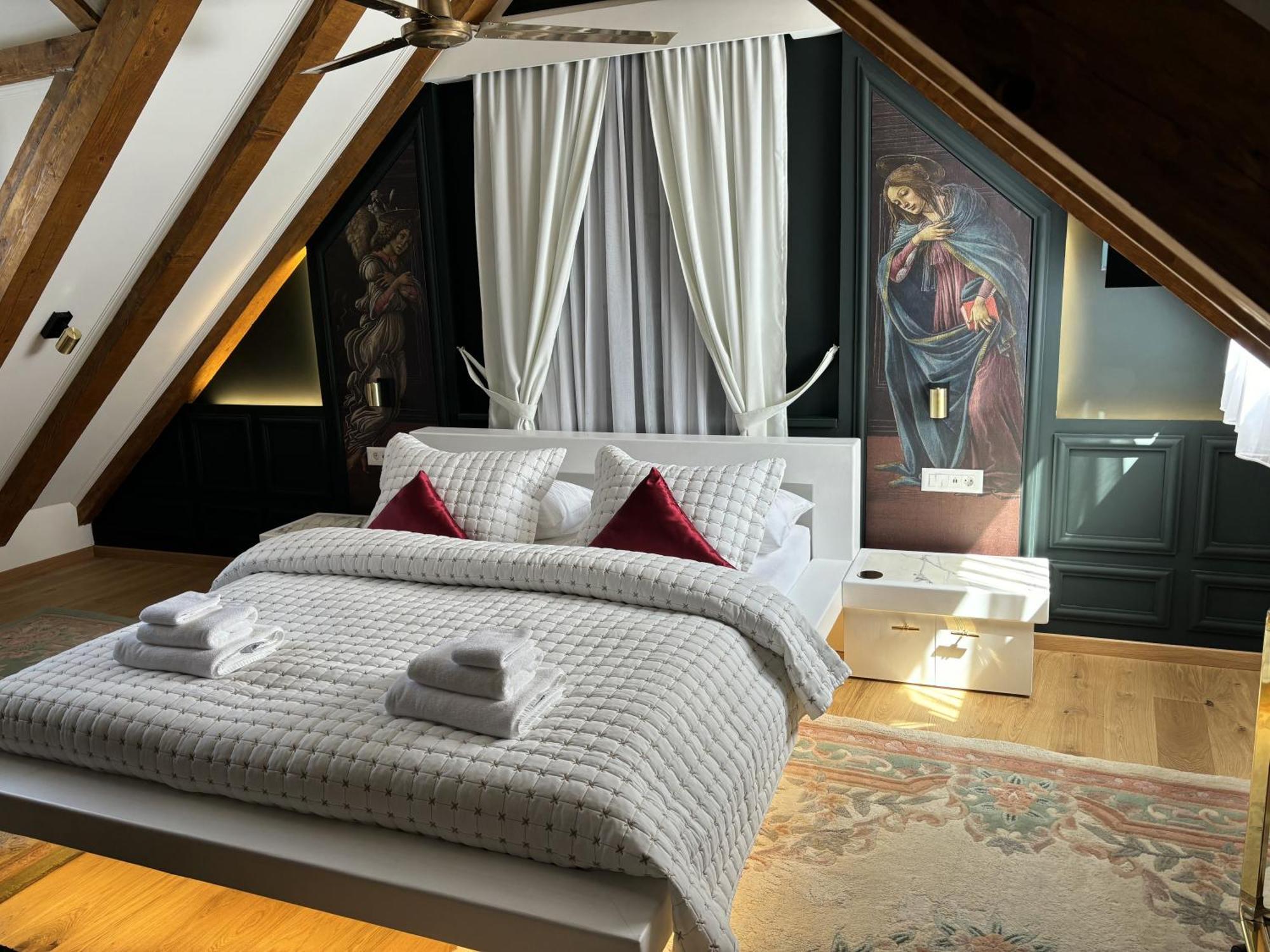 Hotel Kazin Supreme Kotor Zewnętrze zdjęcie