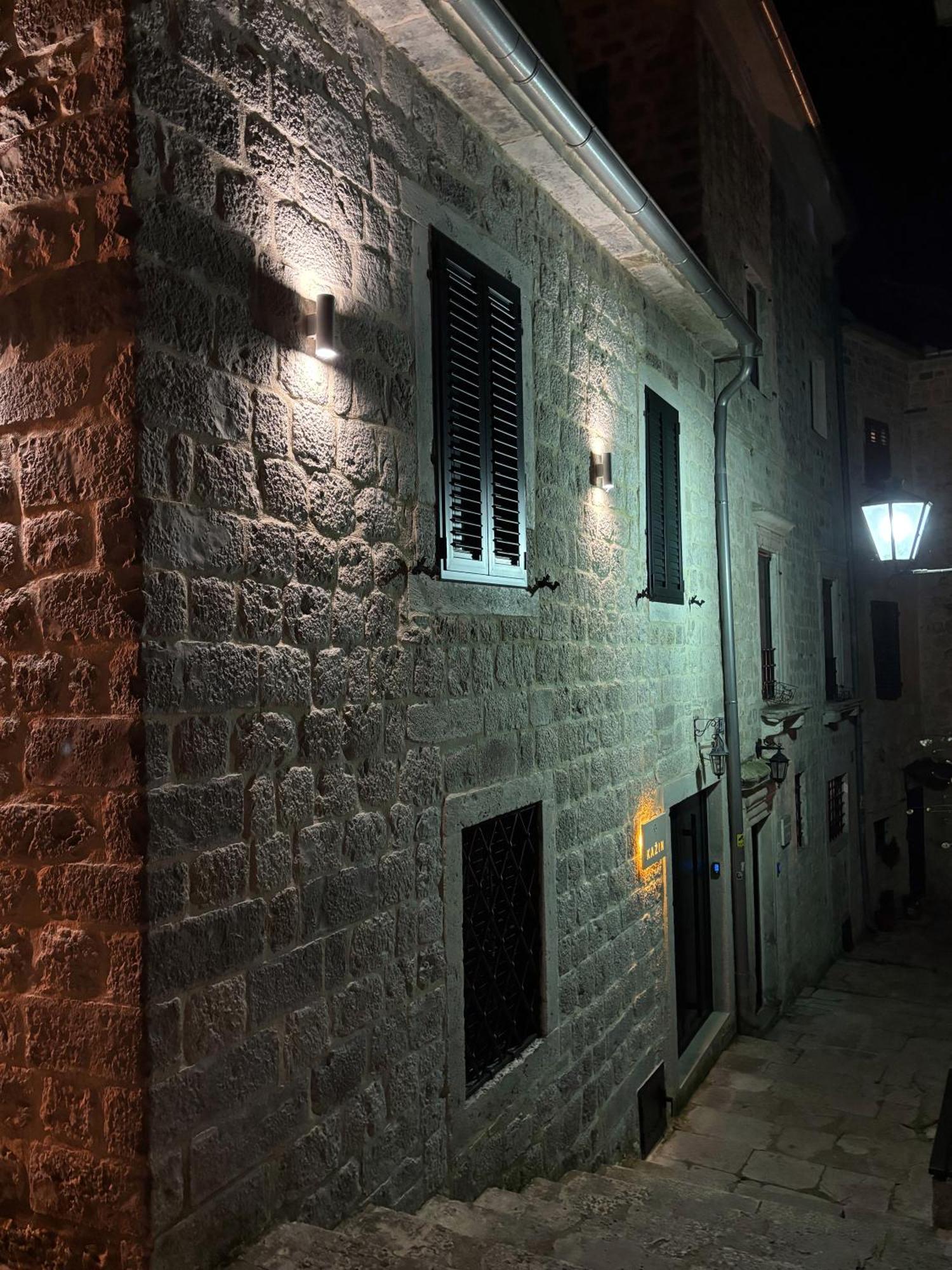 Hotel Kazin Supreme Kotor Zewnętrze zdjęcie